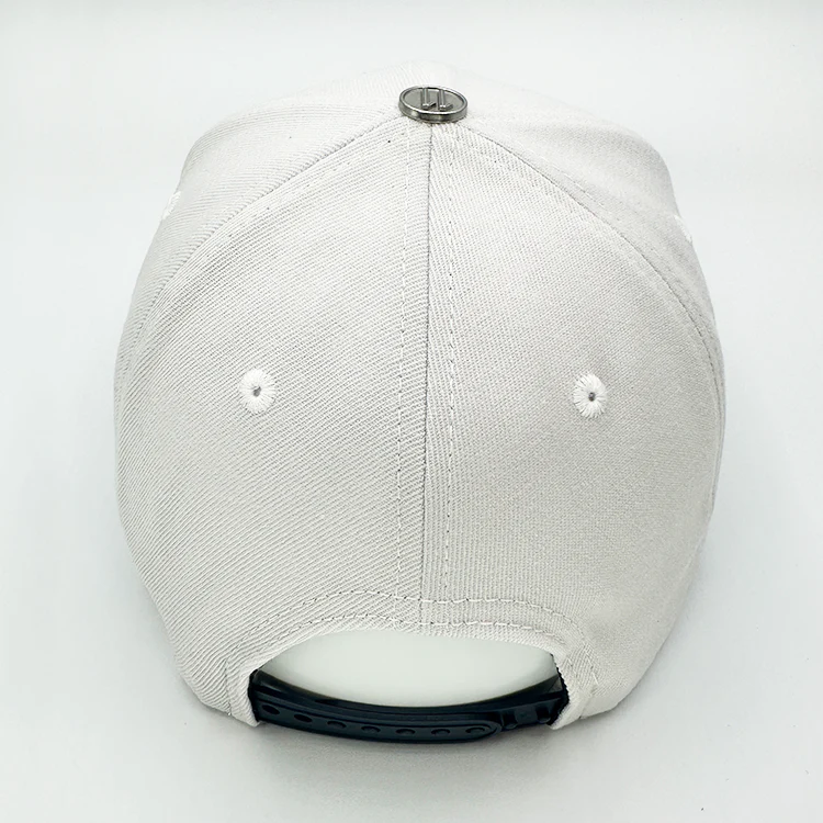 White & Navy Snapback Cap 1021 - Image 3